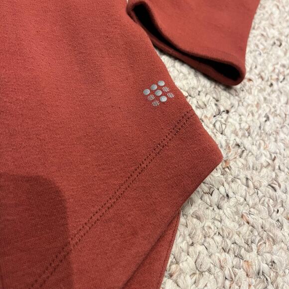 Title Nine Women's Most Wanted Pullover Sweatshirt Sz M Red Mock Neck Gorpcore - Picture 4 of 8